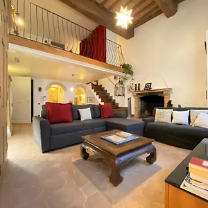 http://gioielli-di-priori.hotels-perugia.com